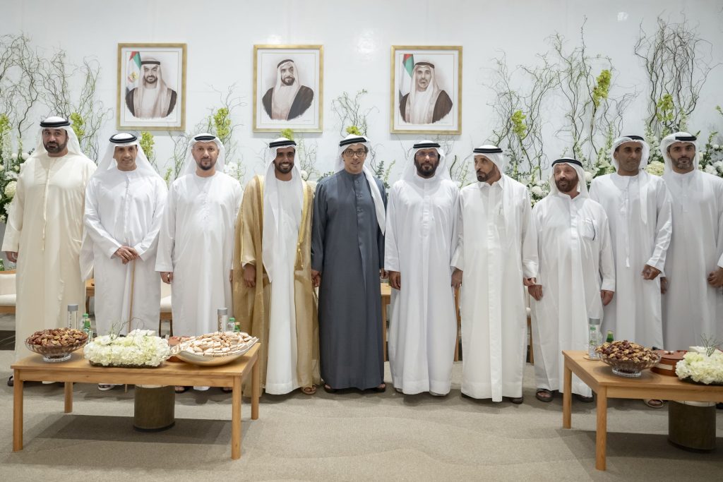 منصور بن زايد يحضر أفراح النعيمي والمزروعي وأفراح العلوي والكلباني