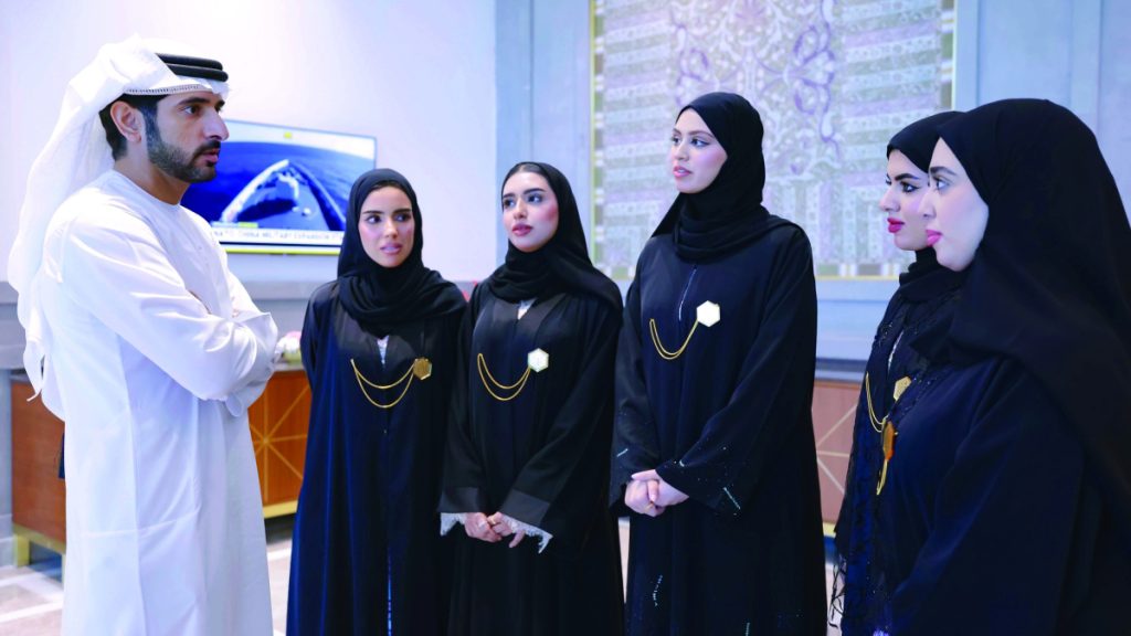 الإمارات تفخر بأبنائها الموجودين في المحافل العلمية حول العالم