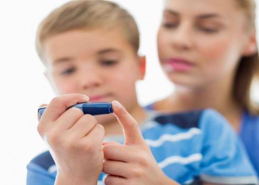 أعراض مقاومة الأنسولين عند الأطفال.. كيف تحمي ابنك من المضاعفات؟
