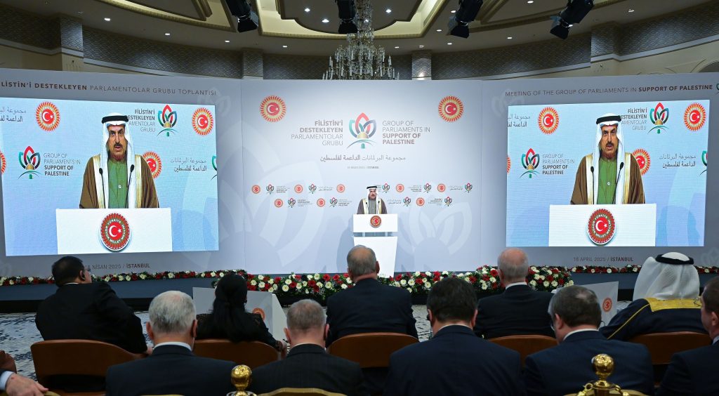 صقر غباش يؤكد موقف الإمارات التاريخي والثابت في دعم القضية الفلسطينية