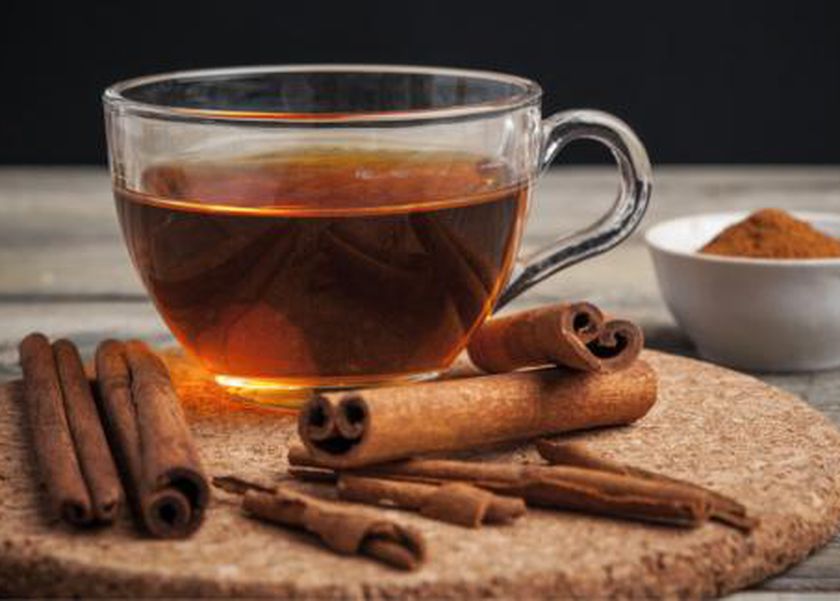 ماذا يحدث للجسم عند تناول كوب قرفة بعد الغداء يوميا؟.. لن تصدق النتائج