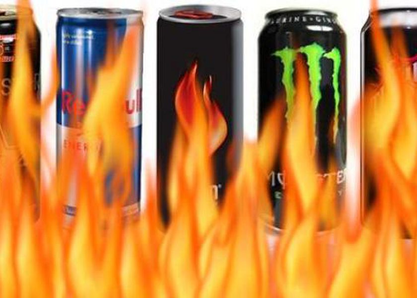 ماذا يحدث للجسم عند تناول مشروبات الطاقة؟.. خطورتها على الأطفال والشباب