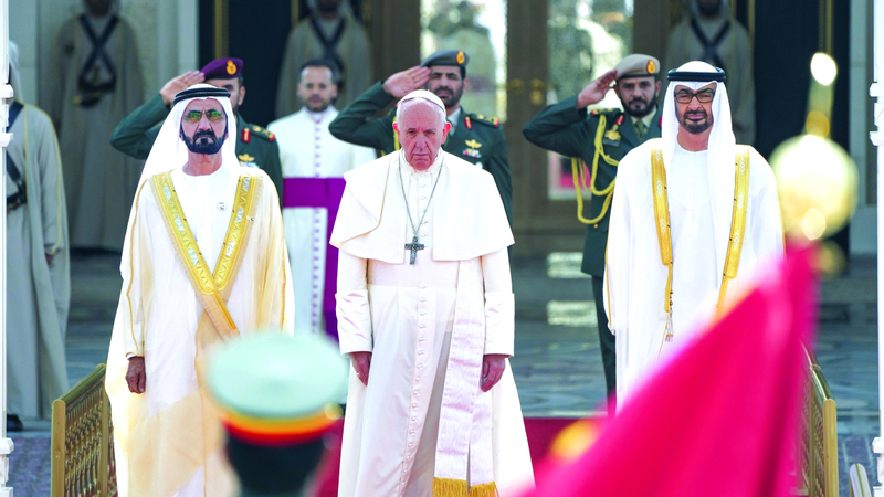 البابا فرنسيس رمز عالمي للتسامح والسلام