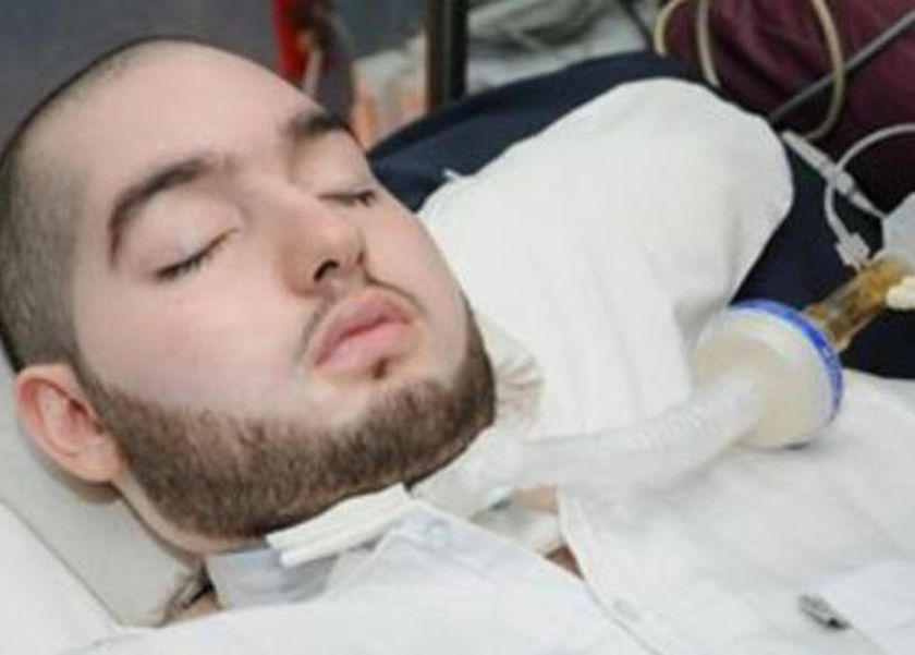 21 عاما في الغيبوبة.. قصة مرض الأمير النائم بعد تصدره التريند