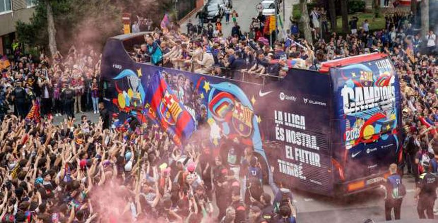 الاحتفال في الكلاسيكو.. فرصة ذهبية لبرشلونة لحسم الدوري أمام ريال مدريد الاحتفال في الكلاسيكو.. فرصة ذهبية لبرشلونة لحسم الدوري أمام ريال مدريد