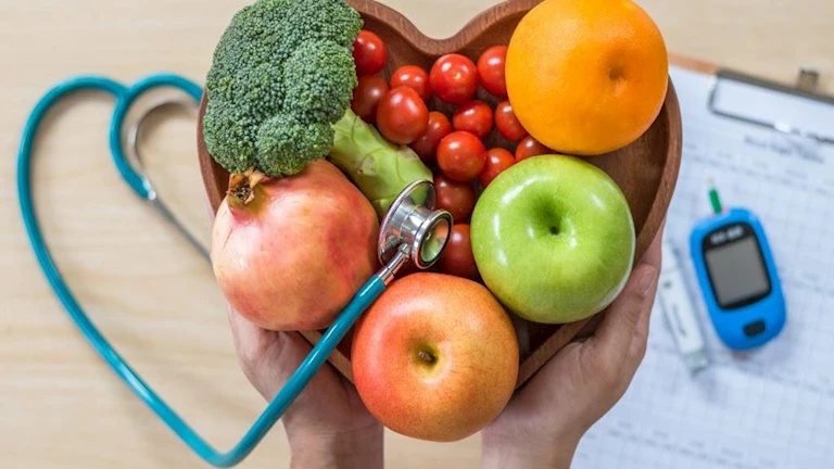 يخفض مستوى الكوليسترول.. أطعمة تقوي قلبك وتحميك من السكري