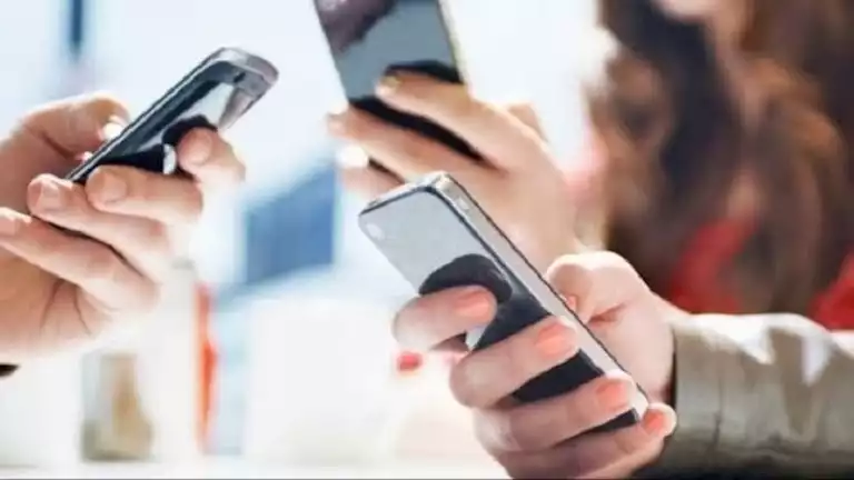 احذر استخدام المحمول داخل الحمام