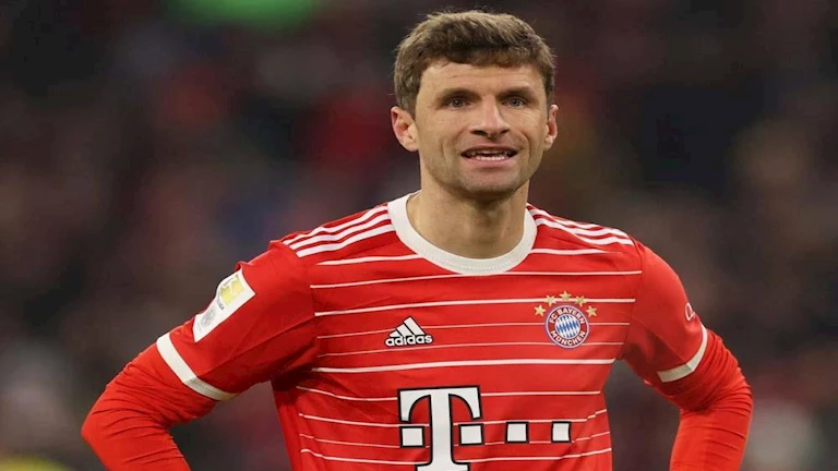 مولر يعلن نهاية مسيرته مع بايرن ميونخ بعد 25 عاماً