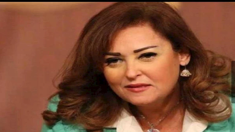 وفاة شقيق الفنانة نهال عنبر.. ودفنه بأمريكا
