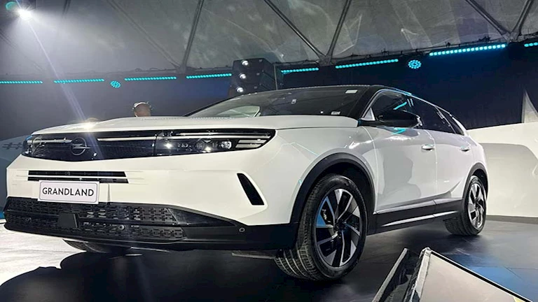 أوبل جراند لاند الجديدة (8)