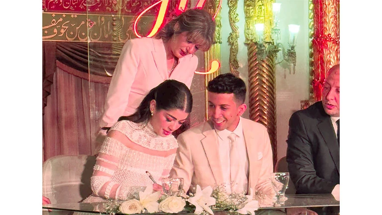 دنيا سامي تهنئ هشام جمال وليلى زاهر بعقد قرانهما: “مبروك يا حبايبي”