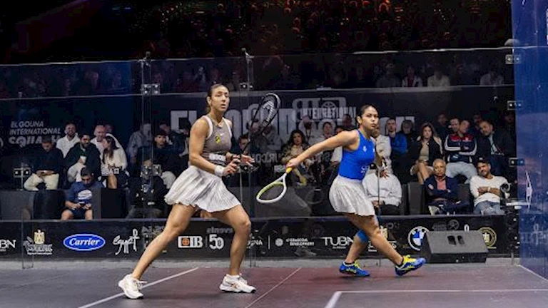 هانيا الحمامي تتأهل إلى نصف نهائي بطولة الجونة الدولية للإسكواش