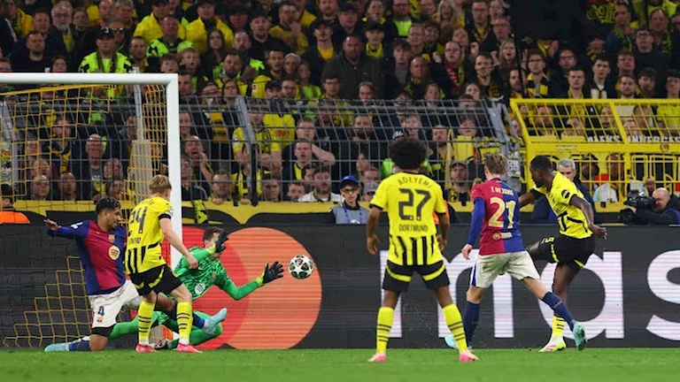 رغم الخسارة.. برشلونة يتأهل إلى نصف نهائي دوري أبطال أوروبا