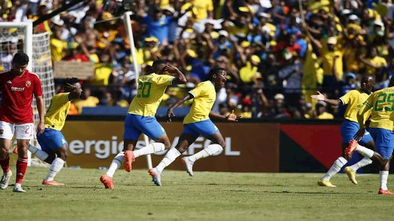 نجم الأهلي السابق: صن داونز لو واجه الزمالك هيكسبه رايح جاي