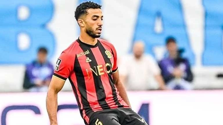 ماذا يحتاج محمد عبدالمنعم للظهور بدوري أبطال أوروبا؟