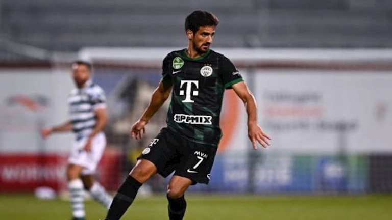 تقارير تكشف طلب خاص من الأهلي للاتحاد التونسي بشأن محمد بن رمضان