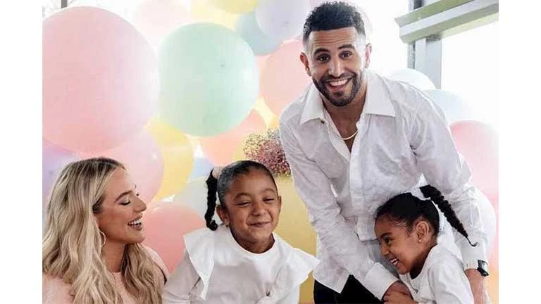 زوجة رياض محرز تتغني بالسعودية.. أكثر أمانًا من إنجلترا