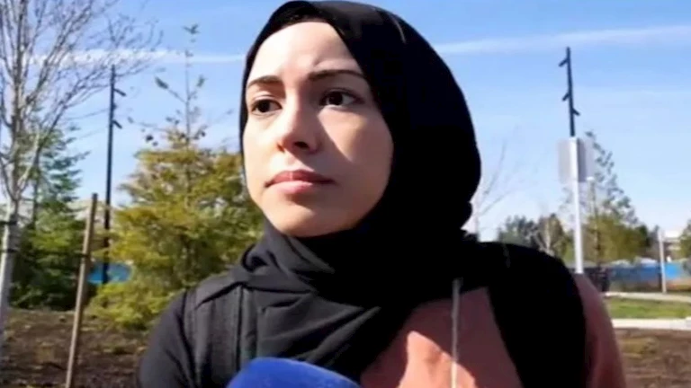 “أحرجت مايكروسوفت.. 10 معلومات عن ابتهال أبو سعد بعد تصدرها الترند