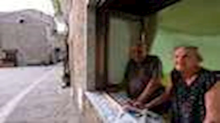 قرية لا يصاب سكانها بالأمراض ويعيشون 100 عام.. “السر في هذا النبات”