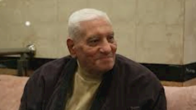 الفنان عادل عطية يكشف عن تعرضه لوعكة صحية