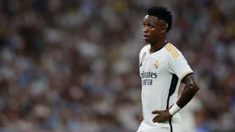 أول تعليق من فينيسيوس بعد الهزيمة بثلاثية من آرسنال “لا أعذار”