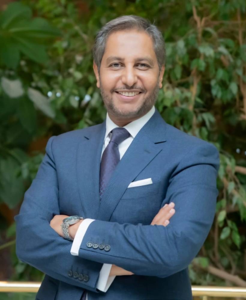 سفير جيبوتي بامخرمة لـ«عكاظ»: نجاح موسم العمرة ثمرة للعناية بالحرمين الشريفين