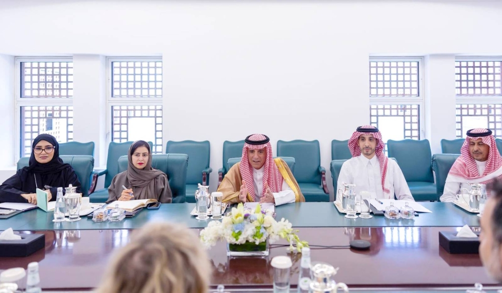 الجبير يبحث مع رئيسة الشؤون الخارجية والدفاع الإيطالي الاهتمام المشترك