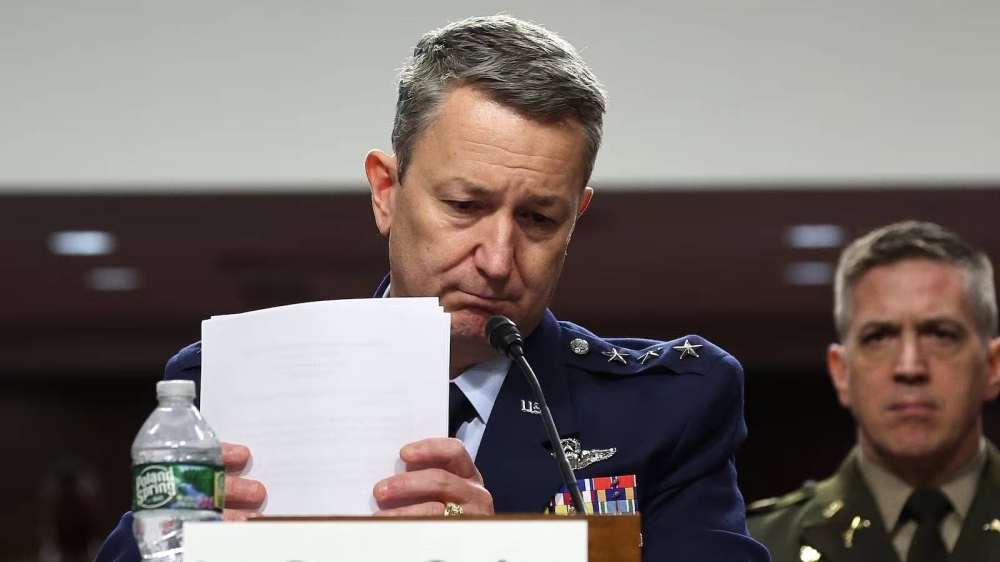 «الشيوخ الأمريكي» يصادق على تعيين دان كاين رئيساً لهيئة الأركان المشتركة