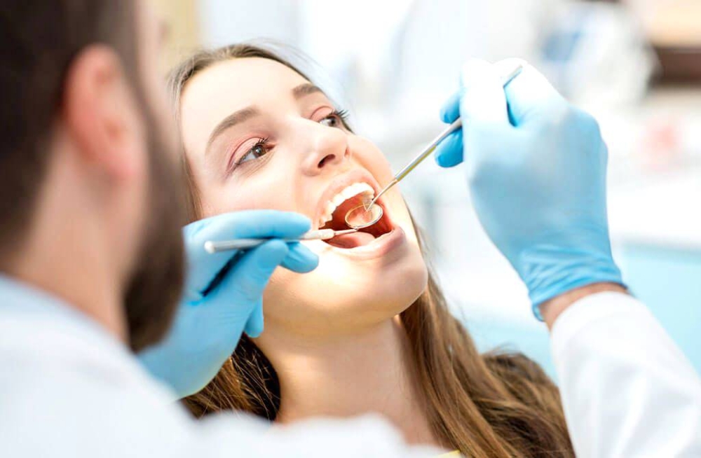 الصداع النصفي وصحة الفم.. علاقة غير متوقعة