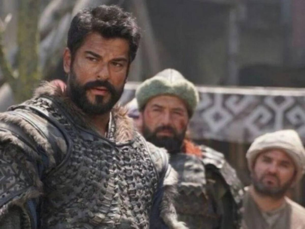 من نجم «المؤسس عثمان» إلى لص في شوارع إسطنبول !