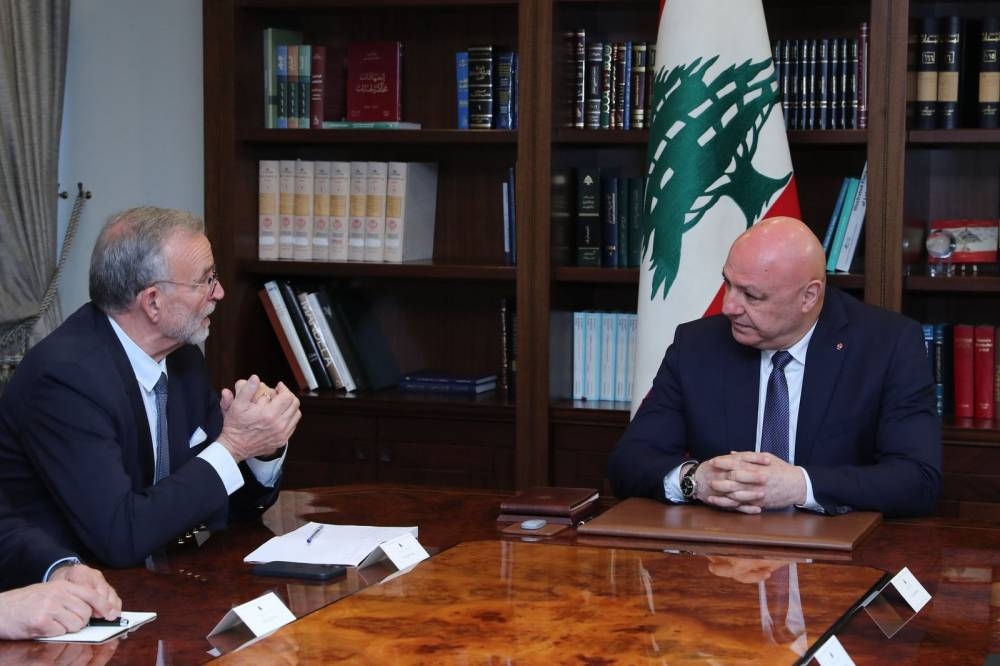 الرئيس اللبناني: لا عودة إلى لغة الحرب