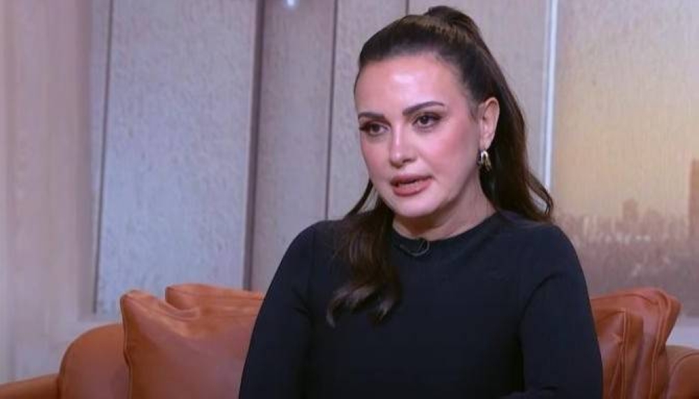 ريهام عبدالغفور تبكي على الهواء وتوجّه رسالة مؤثرة لوالدها