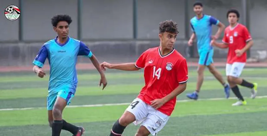 منتخب الناشئين يتأخر بهدف أمام بوركينا فاسو في الشوط الأول بأمم أفريقيا