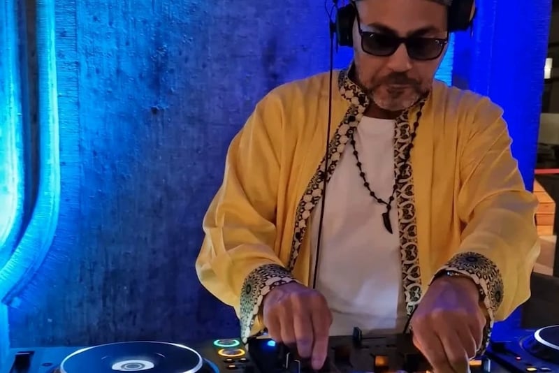 “إيناس إيناس” تعود بإيقاعات جديدة