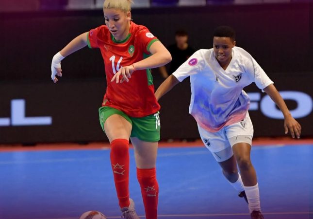 « كان » الفوتسال… المنتخب المغربي النسوي يقترب من بلوغ المربع الذهبي بالانتصار على ناميبيا بثمانية أهداف