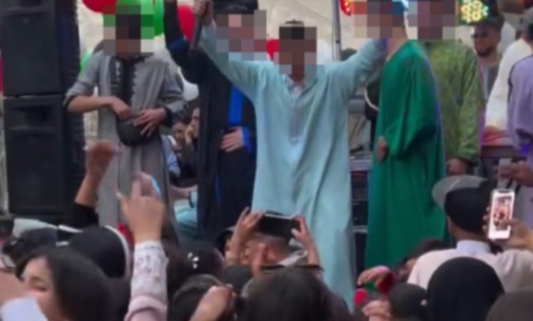 محاكمة صاحب أغنية « بوسة وتعنيكة وطيحة فالبحر… أنا نشرب الطاسة أنا نسكر وننسى”