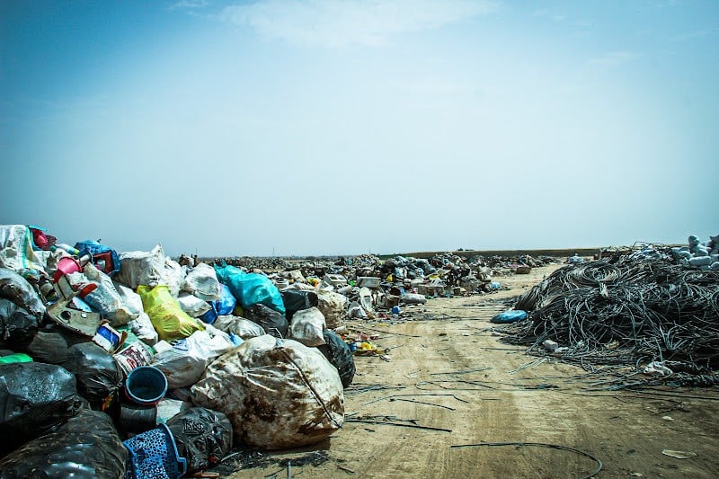 الاستغلال العشوائي لمخلفات مطارح عمومية يستنفر ولاية جهة البيضاء