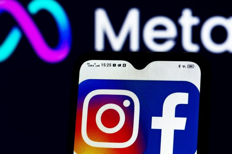 “ميتا” تُحدث ضوابط الأمان للمراهقين على إنستغرام وفيسبوك