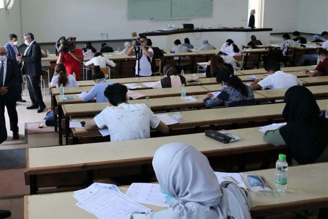 وزارة التعليم العالي تدرس إمكانية صرف المنحة الجامعية للطلبة شهريا وفقا للوزير ميداوي