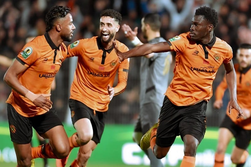 ذهاب نصف نهائي “كأس الكاف” .. نهضة بركان تكتسح قسنطينة برباعية