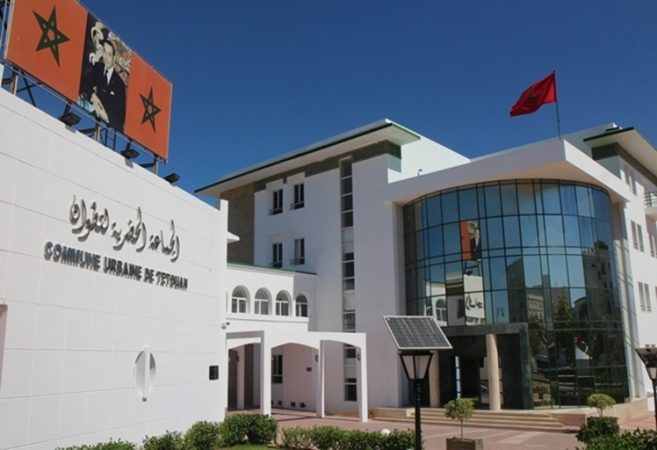 عمال وأطر النظافة بتطوان يحتجون ويقررون تصعيد النضال