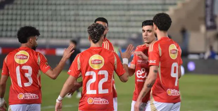 عاجل.. سبب مفاجئ وراء تعاقد الأهلي مع نجوم كبار.. «تطبيق قرار غير مسبوق»