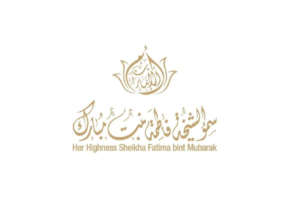 فاطمة بنت مبارك تصل إلى اسطنبول وأمينة أردوغان في مقدمة المستقبلين