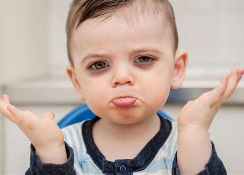 6 أمراض خطيرة وراء ظهور الهالات السوداء عند الأطفال