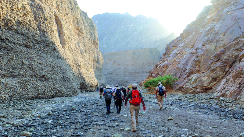 ارتفاع «الحرارة» يُوقِف الأنشطة الجبلية في الفجيرة