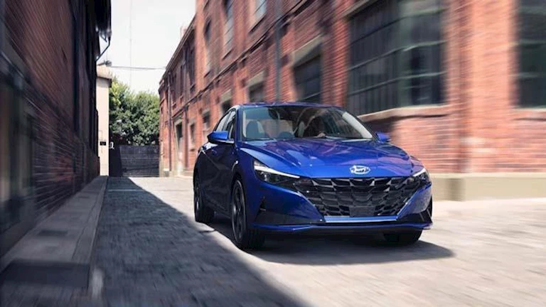 بعد عودتها رسميًا.. أبرز 5 منافسين لهيونداي إلنترا CN7 في السوق المصري