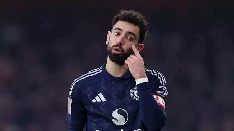 برونو فيرنانديز يرفض عرضًا مُغريًا من الهلال السعودي