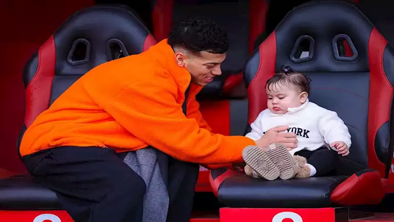 “شفاء لا يغادر سقما”.. إمام عاشور يطالب الجميع بالدعاء لأبنائه