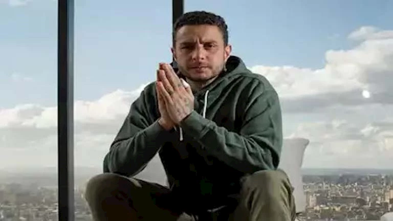 أحمد الفيشاوي يهنئ صلاح على التتويج بالدوري الإنجليزي.. ماذا قال؟