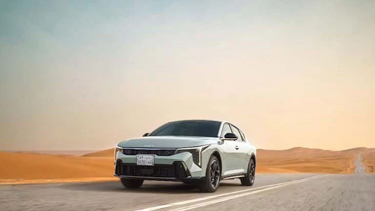 كيا الشرق الأوسط وأفريقيا تحتفي بالإطلاق الإقليمي الرسمي لطراز كيا K4